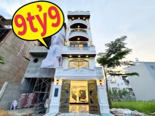 Nhà phố hiện đại kdc gia long  phước kiểng  nhà bè