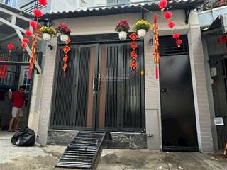 Nhà mtkd đường bùi văn ba p. tân thuận đông q7