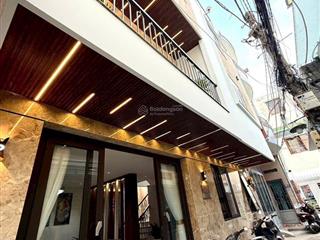 Nhà đẹp hiện đại 3 lầu  bề ngang hiến có  mt hẻm trần xuân soạn