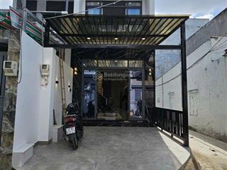 Nhà mới xây 100%  góc 2mt không gian hiện đại  hẻm 4m huỳnh tấn phát  quận 7