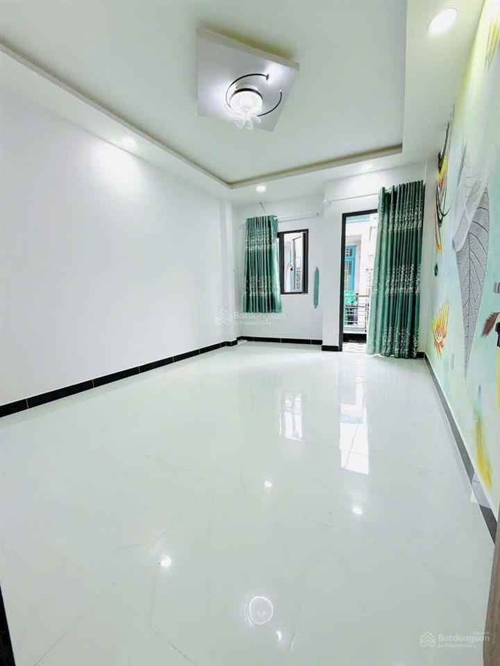 Nhà mới 3.tầng cao xuân dục  p12  q8