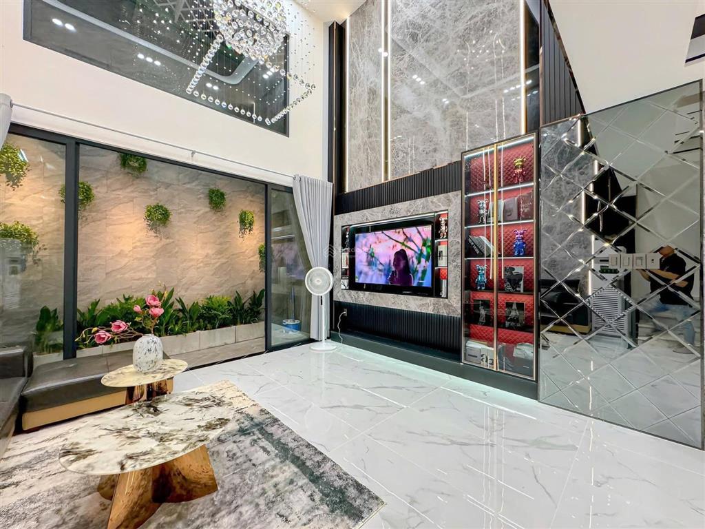 Siêu phẩm nhà xây mới hiện đại sang trọng cảm giác wow đường huỳnh thị đồng  nhà bè