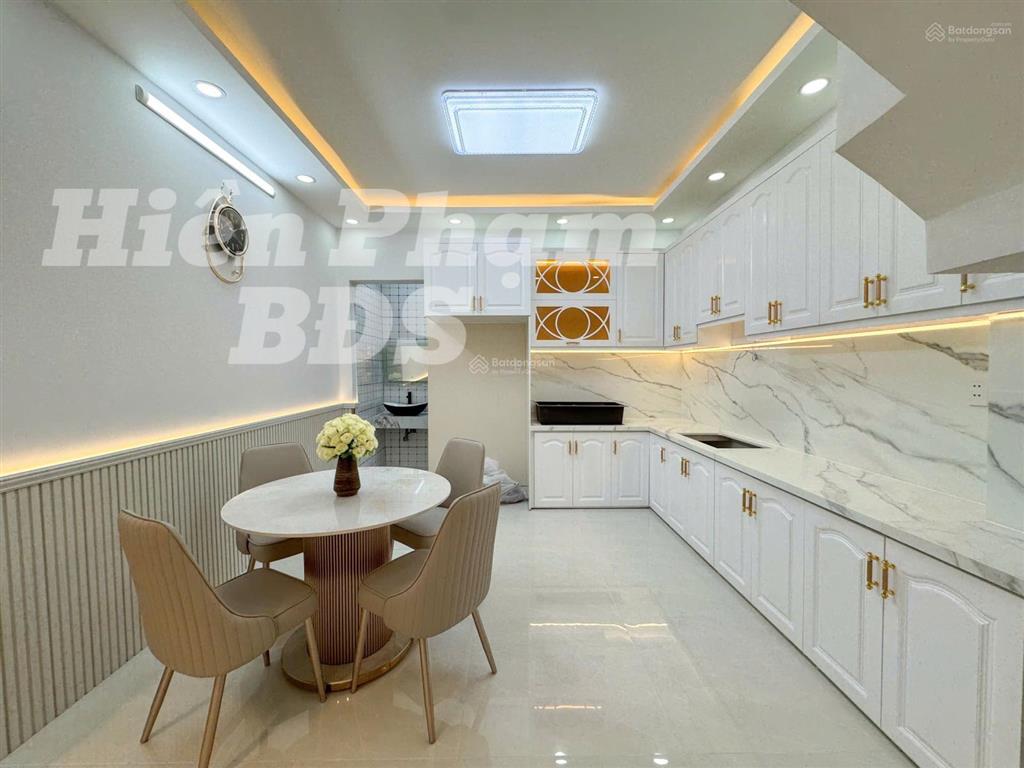 Nhà mới hiện đại full nội thất  hxh 6m tiện kdmb