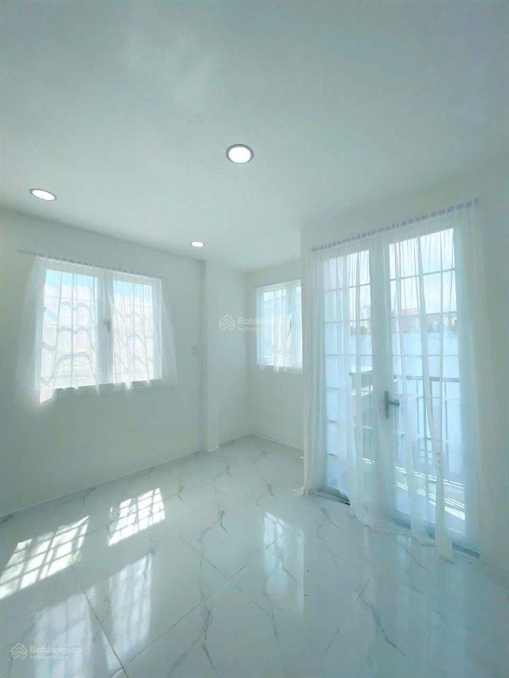 Nhà phố phong cách homestay mini hẻm 4m ngay phố trần xuân soạn q7  cách q4 chỉ 500m