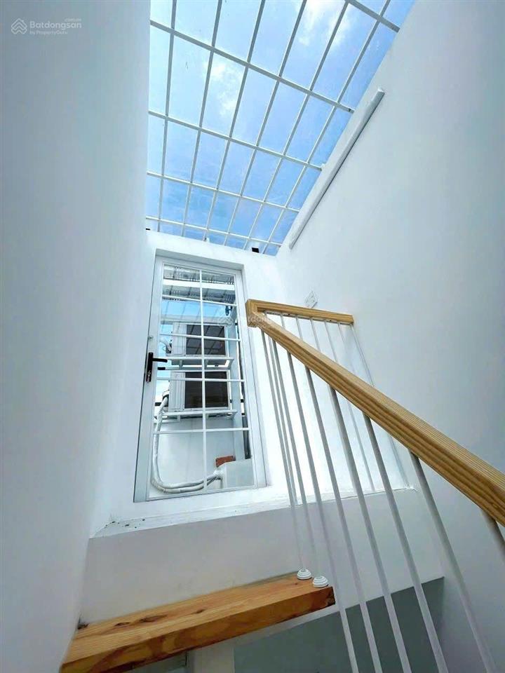 Nhà phố phong cách homestay mini hẻm 4m ngay phố trần xuân soạn q7  cách q4 chỉ 500m