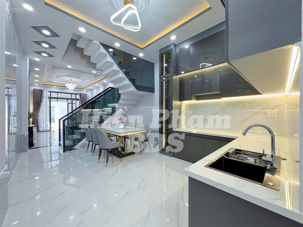 Nhà phố hiện đại hxh 458 huỳnh tấn phát  q7  cạnh lý phục man