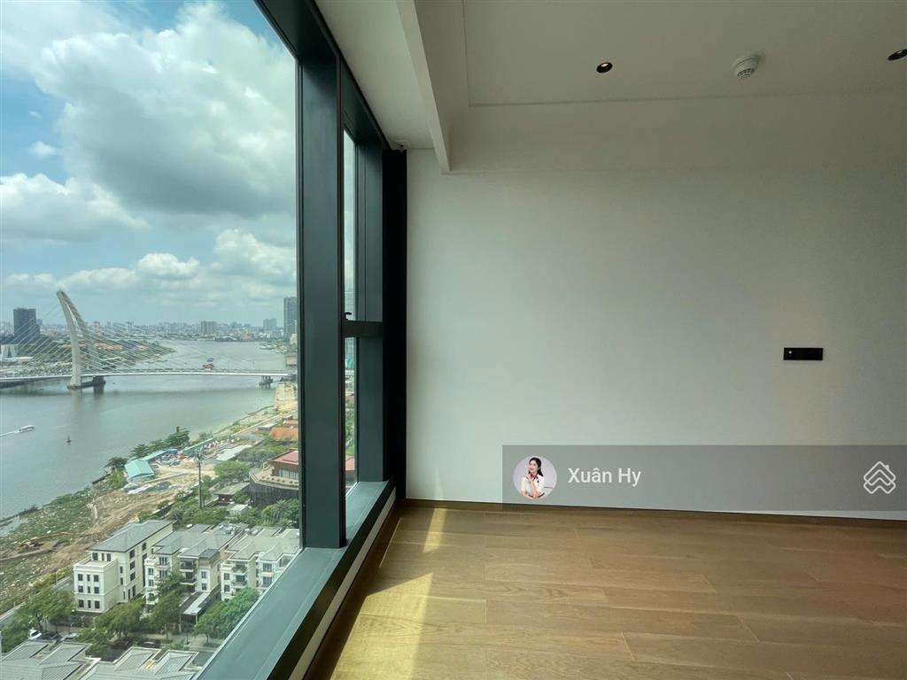 [giá tốt nhất thị trường] bán nhanh 3pn grand marina, tòa sea, 121m2, view sông trực diện, ntcb.