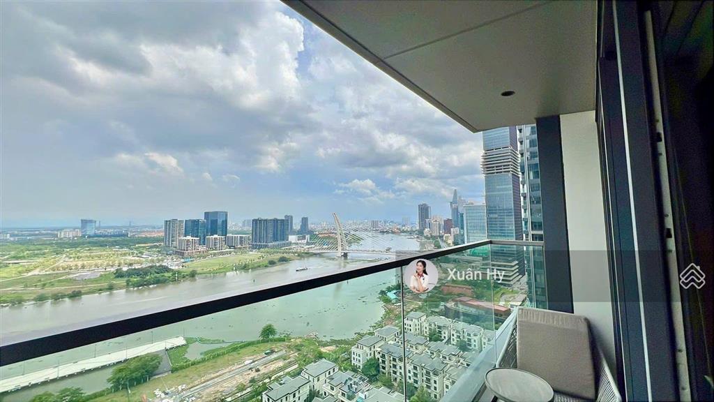Bán căn hộ 3pn grand marina, trục 02, 150m2, đã có sổ, view sông trực diện