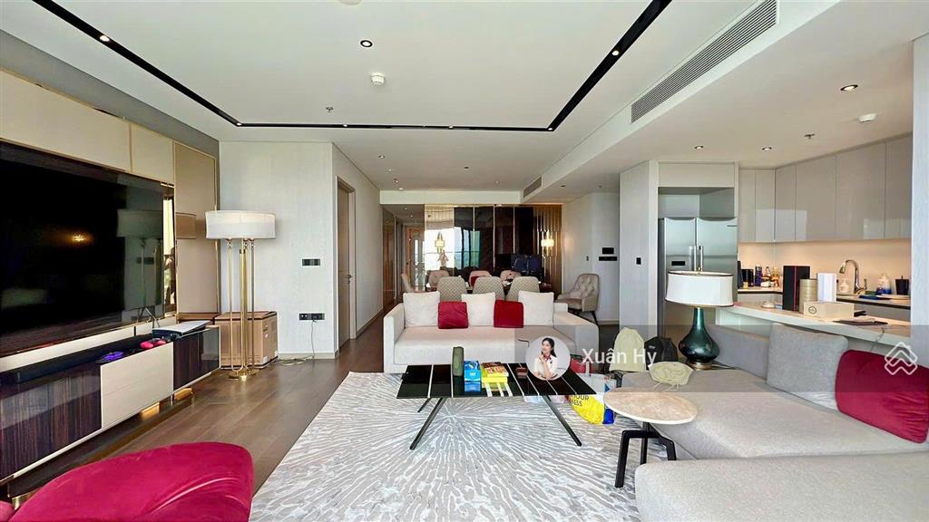 Bán căn hộ 3pn grand marina, trục 02, 150m2, đã có sổ, view sông trực diện