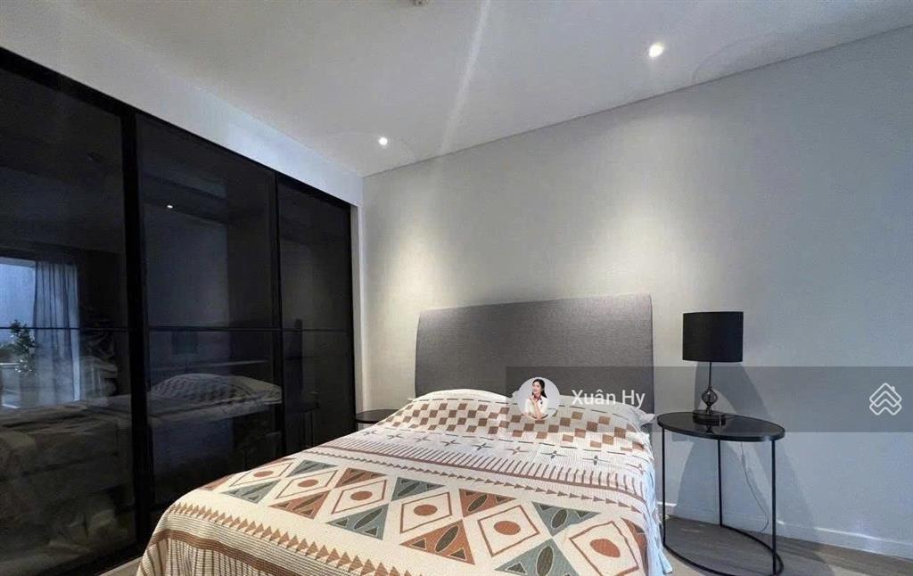 Bán "siêu phẩm" duplex the opera (metropole), 134m2, thông tầng, có nội thất. hàng hiếm.