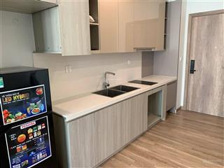 Cần bán căn hộ 2pn 2wc 67m2 đủ đồ view hồ tầng cao toà r3 onsen ecopark . 0964 007 *** ạ