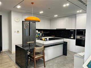 Mời thuê siêu phẩm 158m2 3pn 2wc 3 mặt thoáng view hồ đủ đồ toà lake 1 ecopark.  0964 007 *** ạ