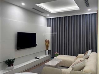Mời thuê căn hộ 2pn 2wc 65m2 đủ đồ view hồ ban công đn toà r1 onsen ecopark . 0964 007 *** ạ