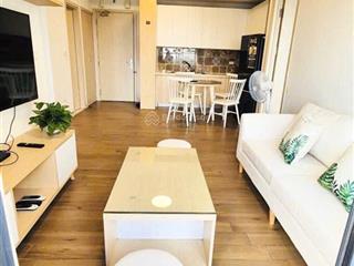 Mời thuê căn hộ 2pn 2wc 60m2 đủ đồ view nhà phố, hồ, sân golf toà westbay c.  0964 007 *** ạ