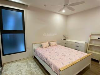 Mời thuê căn 2pn 2wc 68m2 đủ đồ view btđ ban công đn toà h2 haven park. hl 0964 007 *** ạ