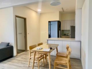 Mời thuê căn hộ 2pn 2wc 69m2 đủ đồ view hồ ban công đn toà lake 2 ecopark. hl 0964 007 *** ạ