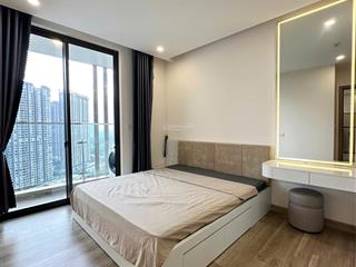 Cần bán căn hộ 2pn 2wc 63m2 đủ đồ view btđ toà sol forest 1 ecopark. hl 0964 007 *** ạ