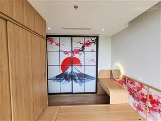 Chính chủ gửi bán căn 1pn 1wc 35m2 đủ đồ view hồ thiên nga toà l2 landmark. hl 0964 007 *** ạ