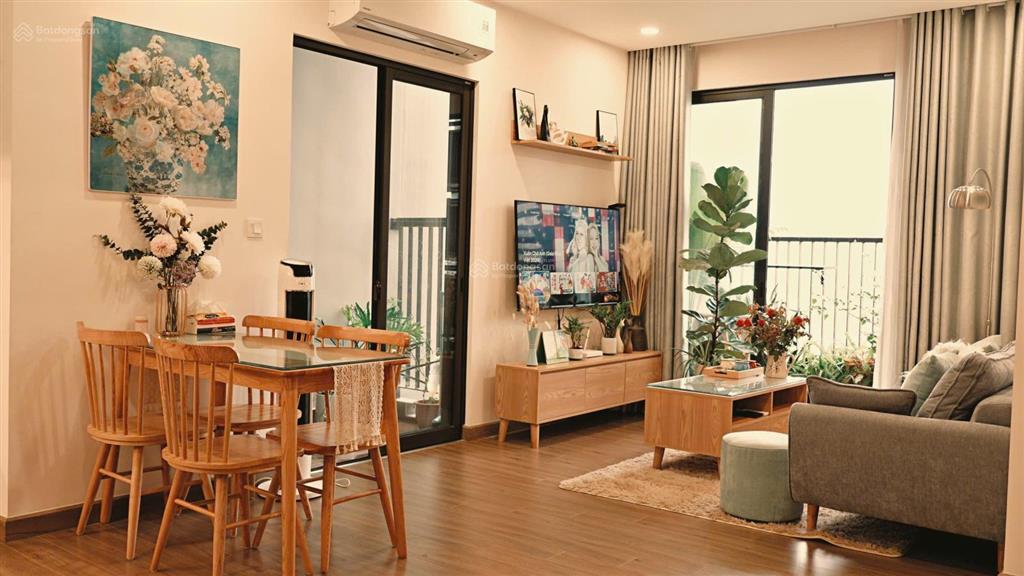 Mời thuê căn hộ 2pn 2wc 68m2 đủ đồ view btđ ban công đn toà s2 sky oasis.hl 0964 007 *** ạ