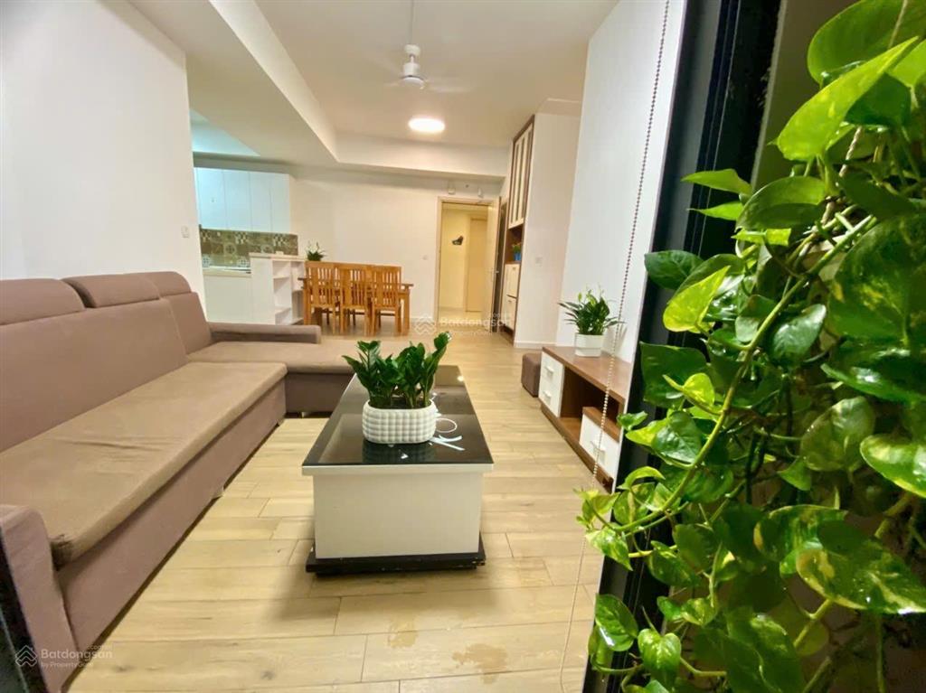 Mời thuê căn hộ 3pn 2wc 90m2 đủ đồ view nhà phố + bể bơi toà westbay c giá 10tr.hl 0964 007 *** ạ