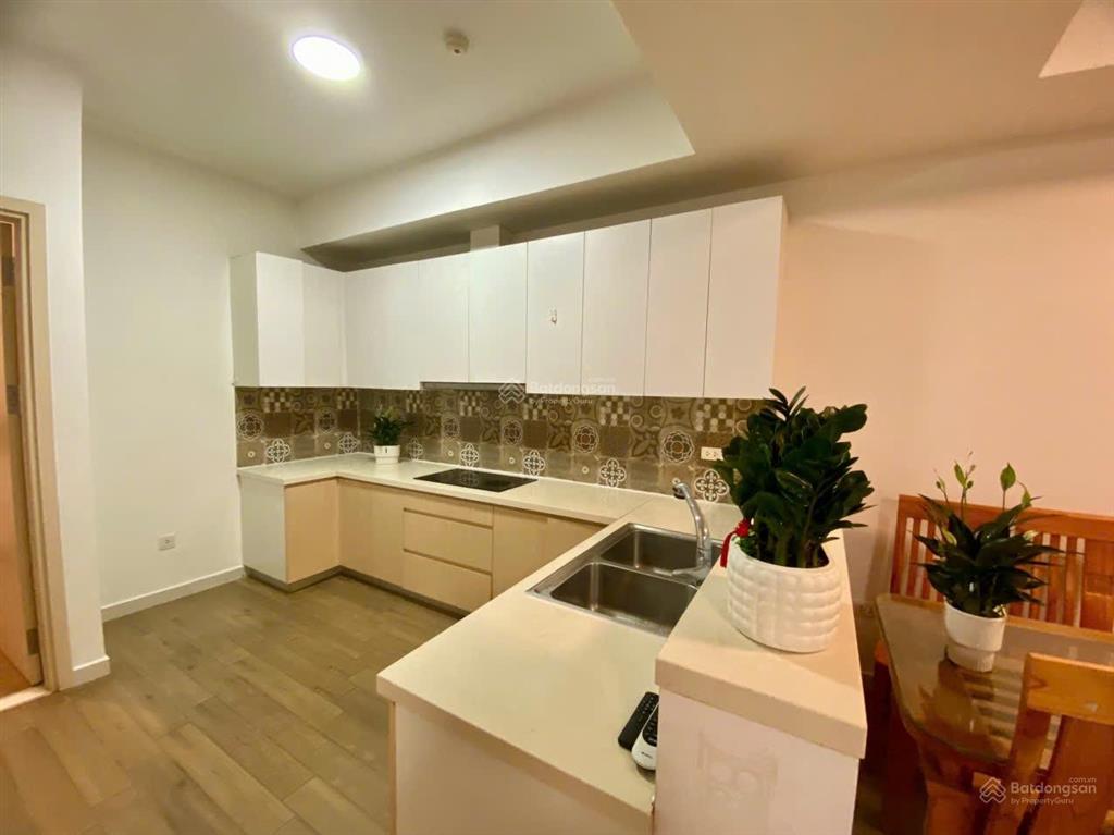 Mời thuê căn hộ 3pn 2wc 90m2 đủ đồ view nhà phố + bể bơi toà westbay c giá 10tr.hl 0964 007 *** ạ