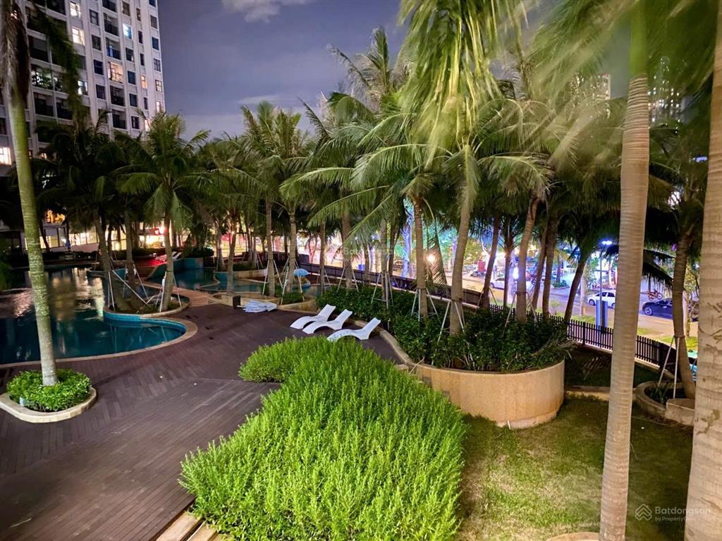 Mời thuê căn hộ 3pn 2wc 90m2 đủ đồ view nhà phố + bể bơi toà westbay c giá 10tr.hl 0964 007 *** ạ