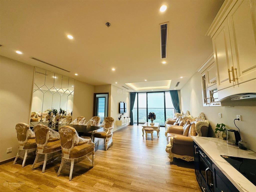 Mời thuê căn hộ 3pn 2wc 114m2 đủ đồ view trực diện hồ thiên nga toà l1 landmark.hl 0964 007 *** ạ
