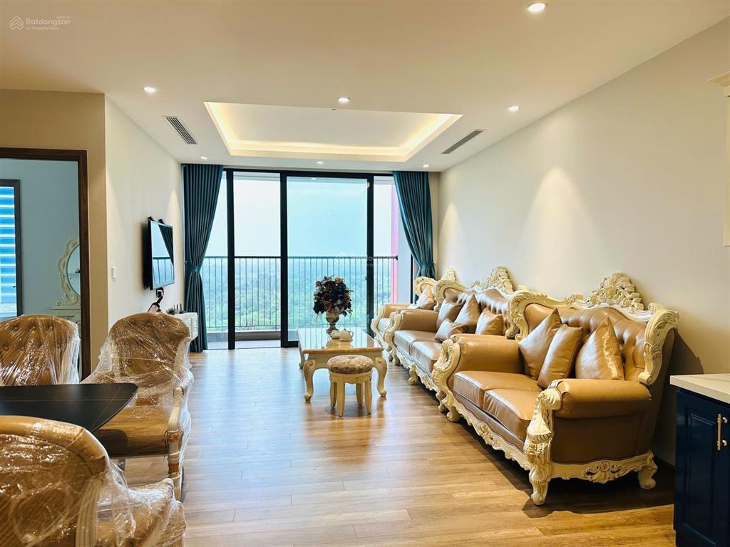 Mời thuê căn hộ 3pn 2wc 114m2 đủ đồ view trực diện hồ thiên nga toà l1 landmark.hl 0964 007 *** ạ