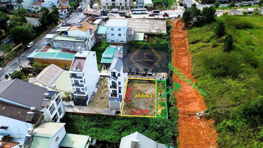 Lô đất đẹp ngay trung tâm đường hai bà trưng. 264m2 hai mặt tiền thoáng thuận tiện di chuyển