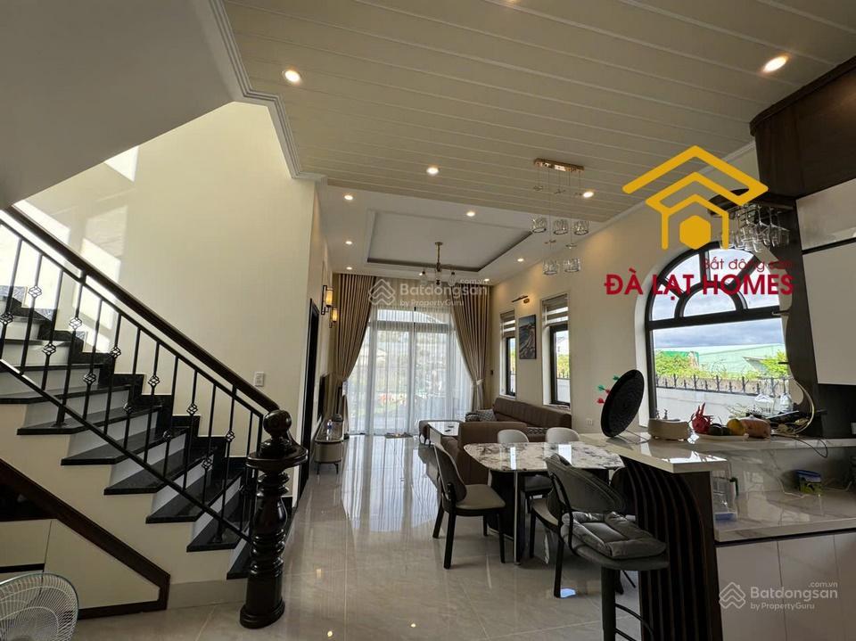 Bán căn biệt thự nghỉ dưỡng ngay gần thung lũng tình yêu