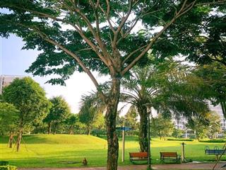 Chính chủ bán căn 3 phòng ngủ 90m2 hồng hà eco city thanh trì. giá 4,x tỷ,  0989 717 ***