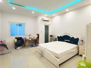 Nhà đẹp khu phân lô sát phạm văn đồng, p13 bình thạnh  4.5x19m, trệt 2 lầu st