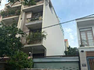 Bán lô đất ngay vuông đẹp 4x15m sát bên trường đại học hutech, xe hơi tận cửa giá 9.2 tỷ