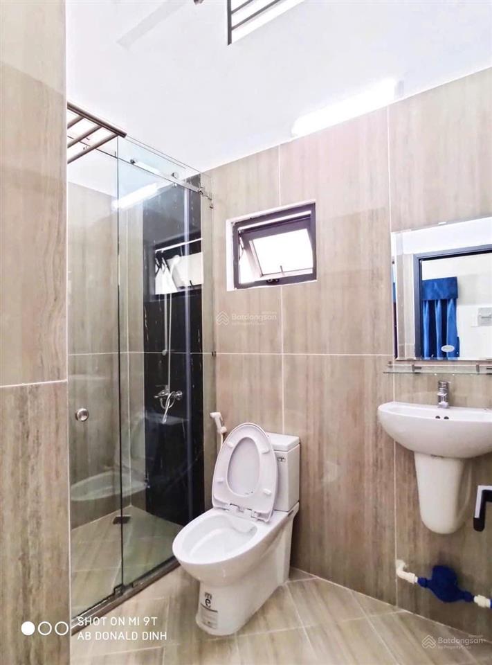 Thuê studio dạng gác, tách biệt không gian, gác cao, đầy đủ tiện nghi, trung tâm quận 7