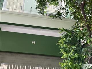 Cho thuê nhà liền kề khu hoàng quốc việt