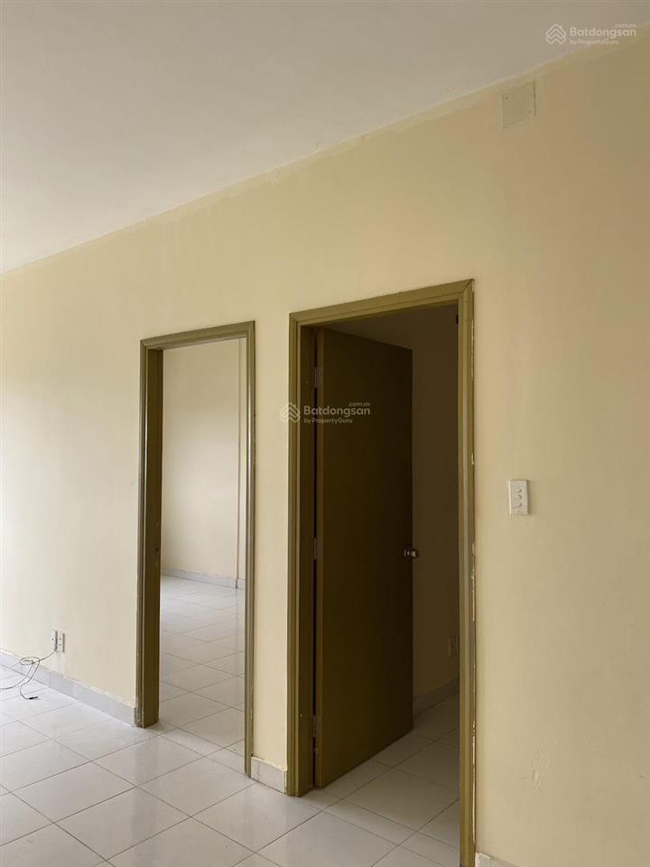 Căn hộ 70m2, 2pn, 2wc, tại hqc hóc môn , thuê 5,5 tr /tháng