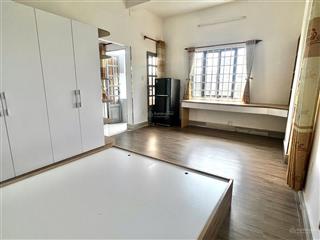 Căn hộ 1 phòng ngủ | ban công thoáng | 35m2 ngay đường trần thái tông