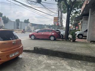 Chính chủ cho thuê nhà xưởng 300m2 20 triệu 0912 322 ***