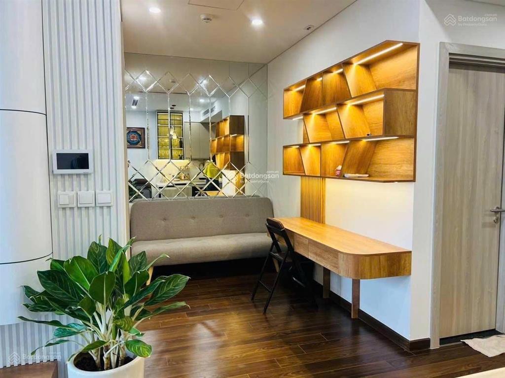Cần bán nhanh căn hộ 74m2 2pn 2wc, ban công đông nam, giá tốt nhất thị trường