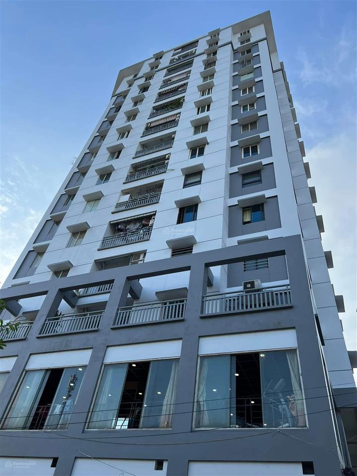 Bán gấp căn góc chung cư 141 trương định dt 92,4m2 phòng ngủ, 2wc giá 5, 5 tỷ có bớt, 0983 873 ***