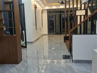 Cho thuê nr tại phố hàng bún, có thang máy, hà nội, 20 triệu, 50 m2, 4pn, 4wc, chính chủ 0982 987 ***