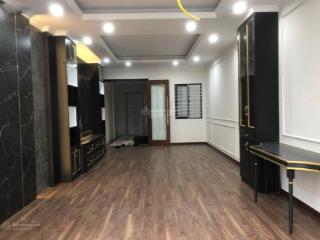 Cho thuê nr tại liễu giai, diện tích 70m2x5t, thông sàn, oto đỗ cửa, giá 20tr/th.  0982 987 ***