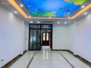 Cho thuê nr tại giang văn minh, diện tích 50m2x5t, có tm, làm vp spa, giá 20 tr/th.  0982 987 ***