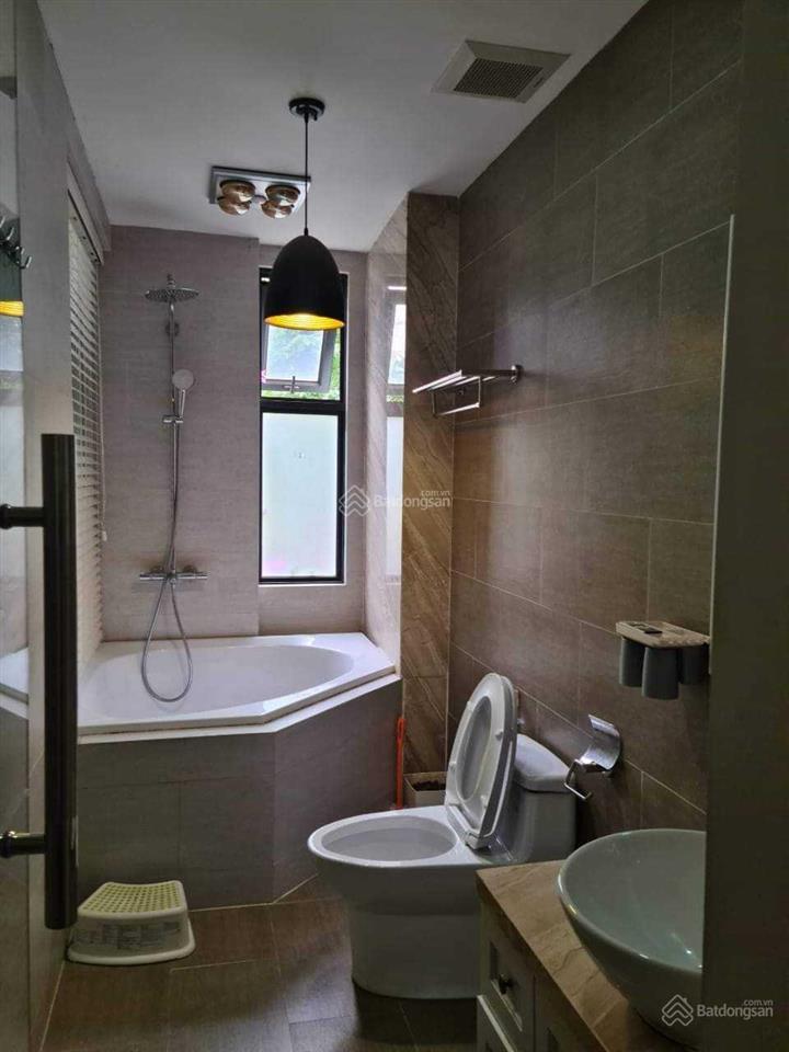 Cho thuê biệt thự vinhomes thăng long dt 130m2, 18 triệu/tháng,  0888 801 ***