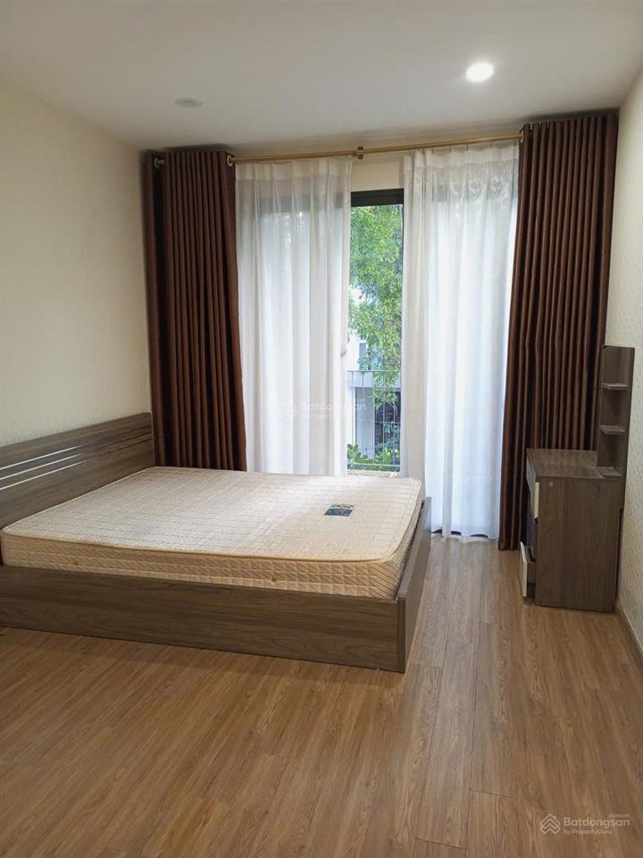 Cho thuê bt mặt hồ vinhomes giá chỉ 26 triệu/th