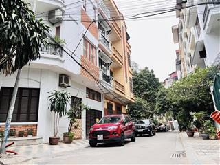 Bán tòa ccmn cao cấp, khu phân lô vip lạc long quân, 82m2 x 7t thang máy, lô góc oto đỗ cửa