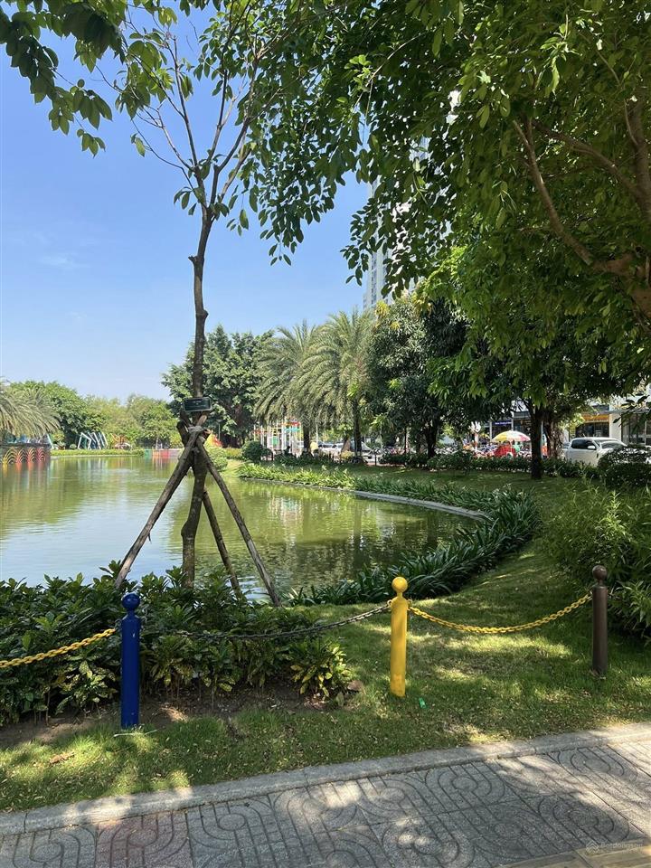 Cho thuê căn hộ cao cấp vinhomes grand park 6 triệu 2pn