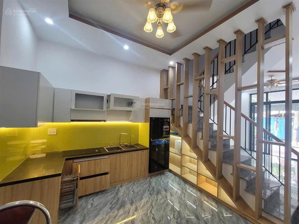 Nhà 2 tầng mặt tiền đường 5m5 trần xuân lê  giá chỉ 5tỷ999