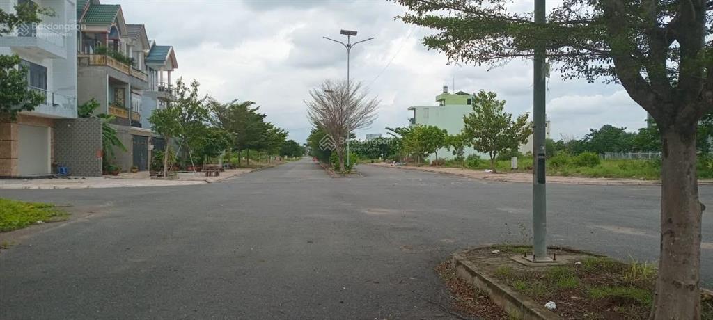 Lô đất đường n2, trục chính 32m, giá 2.3 tỷ khu dân cư an hưng phát phước tân gần nhà ở xã hội 2