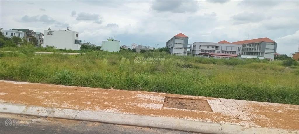 Lô đất đường n2, trục chính 32m, giá 2.3 tỷ khu dân cư an hưng phát phước tân gần nhà ở xã hội 2